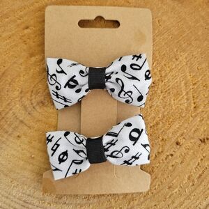 Handmade Fabric White & Black Musical Note  Hair Bow Clips 2pk